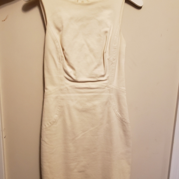 Dress - Picture 4 of 5